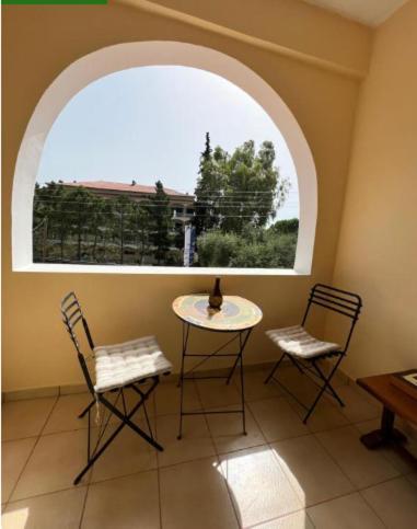 Lithino Apartments - 5Min From The Beach Agios Ioannis Peristeron  ภายนอก รูปภาพ